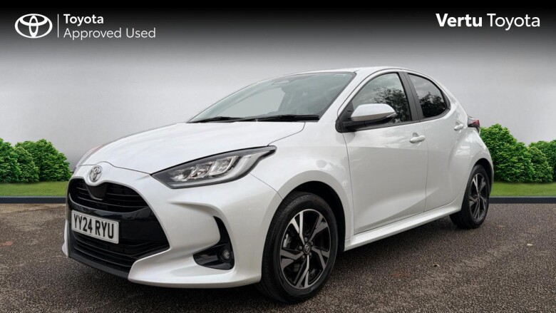 Toyota Yaris 1.5 Hybrid Design 5dr CVT Hybrid Hatchback